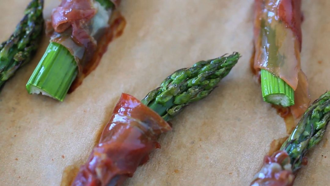 Bastoncini di asparagi e prosciutto crudo Buona Pappa